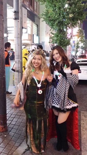 Halloween in Tokyo - Shanes New Friends