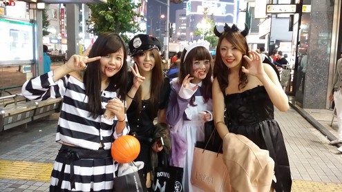 Halloween in Tokyo - Shanes New Friends
