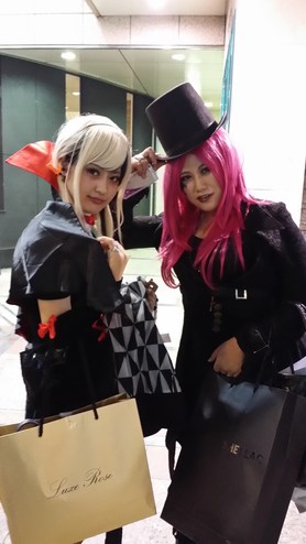 Halloween in Tokyo - Shanes New Friends