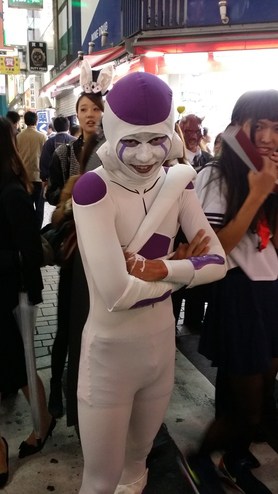 Halloween in Tokyo - Shanes New Friends